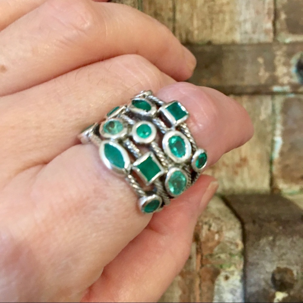🌳🕊EMERALD ring - Picture 2 of 5